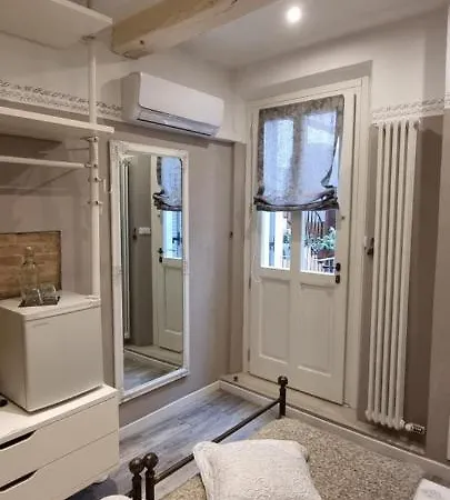 Bed & Breakfast Le Stanze Di Rigoletto 3*