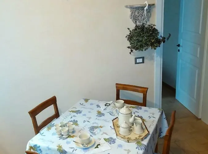 Alojamento de Acomodação e Pequeno-almoço Le Stanze Di Rigoletto 3*